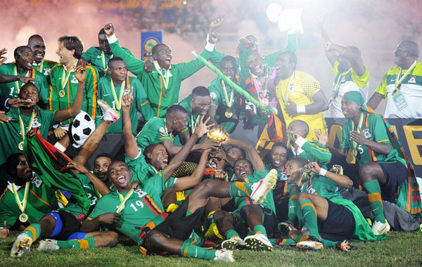 足球国足后防稳固，连续三场零封对手