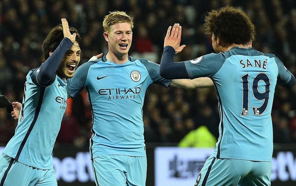 塞斯特罗：踢球风格上，我在学习卡塞米罗和克罗斯（塞斯特罗：我的踢法在向卡塞米罗、克罗斯学习）