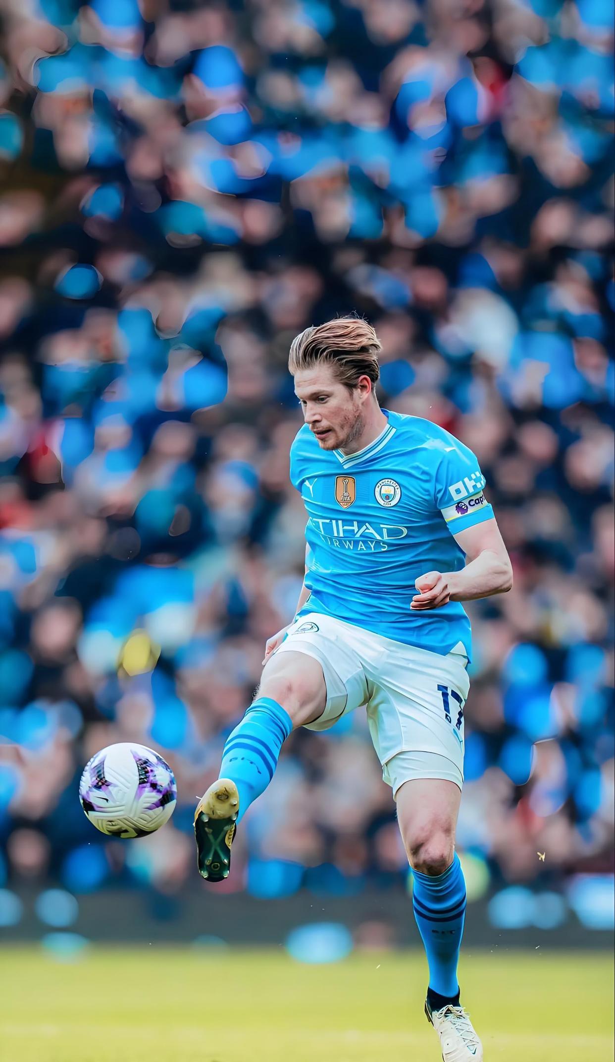 马斯坦托诺：维尼修斯给阿隆索道过歉了，梅西永远是GOAT（马斯坦托诺称维尼修斯已向阿隆索致歉，梅西永远是史上最佳）